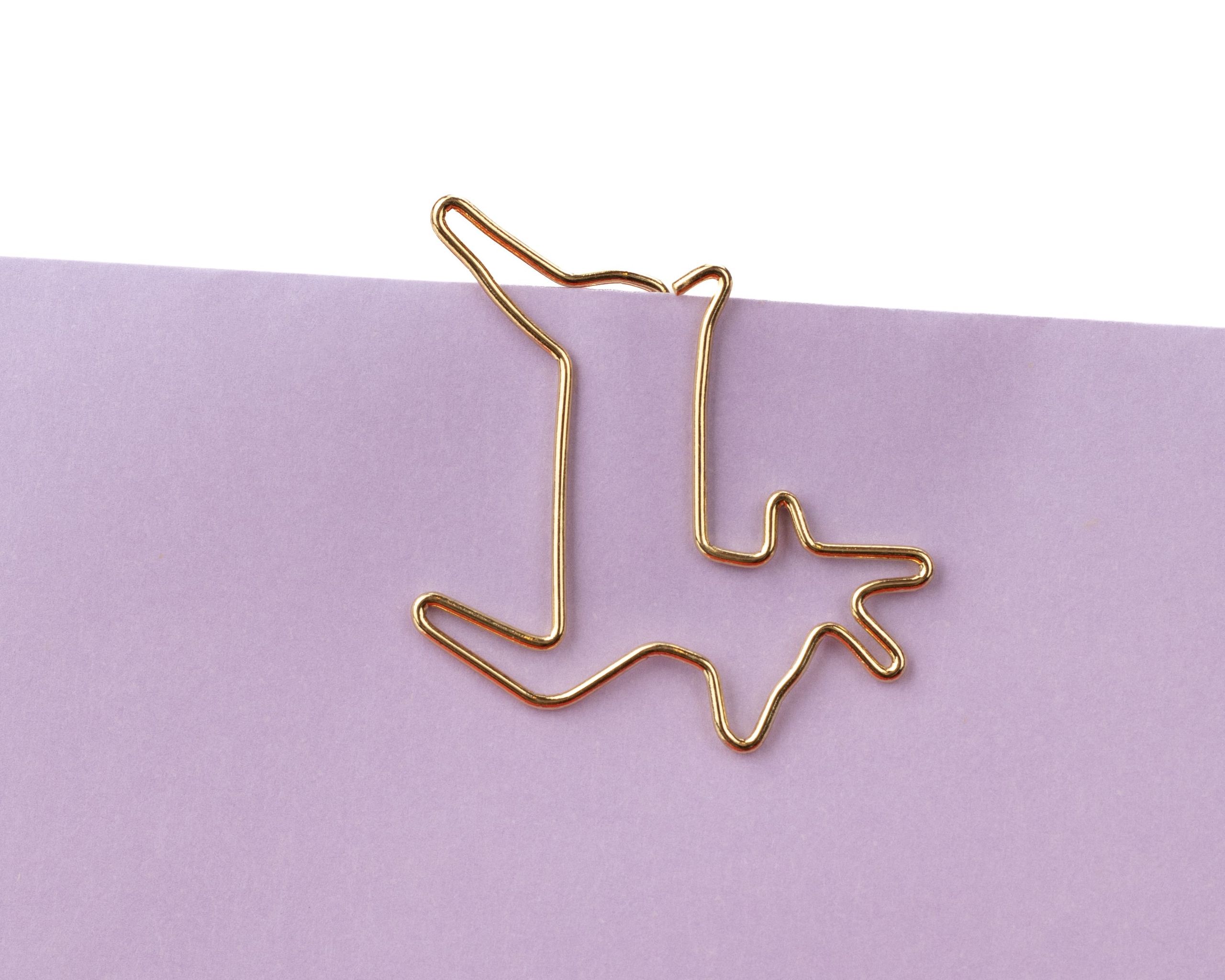 Design-Clips aus goldfarbenem Metall, kunstvoll geformt als Rentier mit ausgeprägtem Geweih
