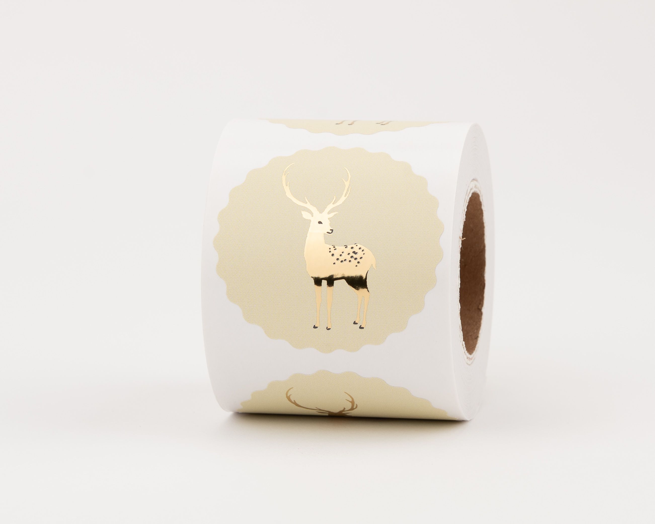 Runde Aufkleber mit einem eleganten Rentier-Design, umrahmt von Elfenbein mit funkelndem Goldeffekt