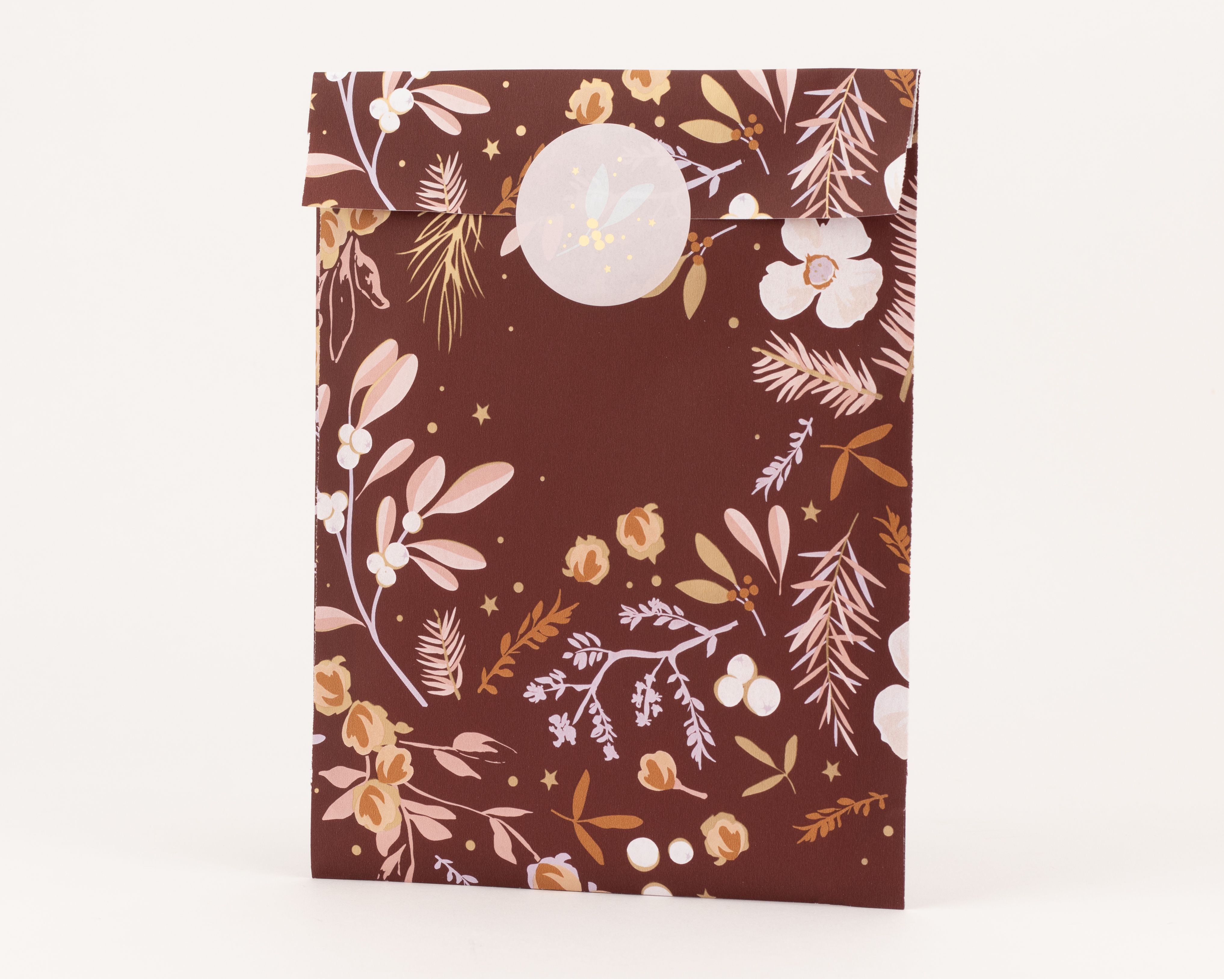 Flachbeutel in Weinrot mit Wintergartenmuster in Rosa, Gold und Lila. Innen mit goldenen Sternen und Punkten